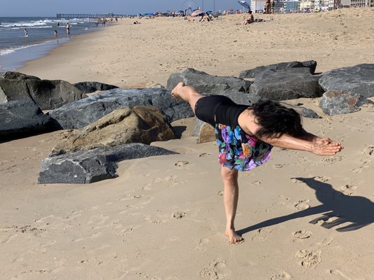 Practising my "Thoola Dandaa Aasanaa" on the beach at Ocean City, MD