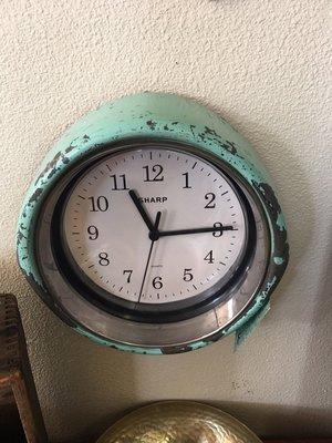 Antique auto headlight clocks