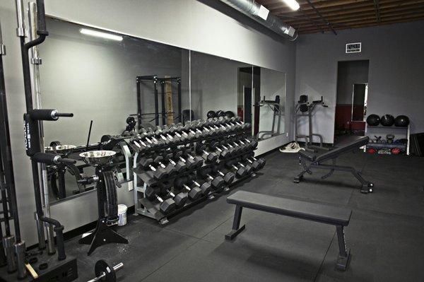 Full gym fit for workout sessions at any level beginner or master.