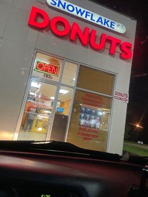 Snowflakes Donuts