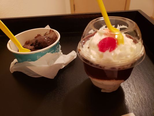 Zoreo (zanzibar oreo) and chocolate factory sundae