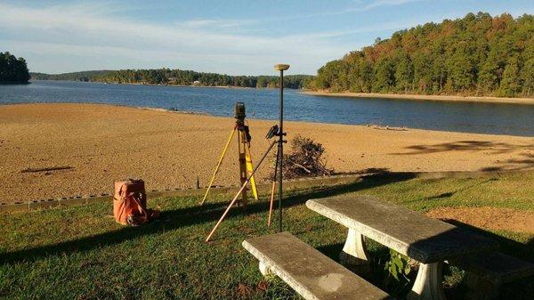 A beautiful shot looking at the Chattahoochee River.