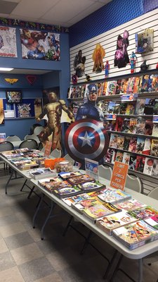 Who doesn't love FREE comics! Free Comic Book Day 2017