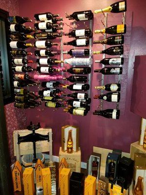 Our special collection for wine and liquore for enthusiastic people .