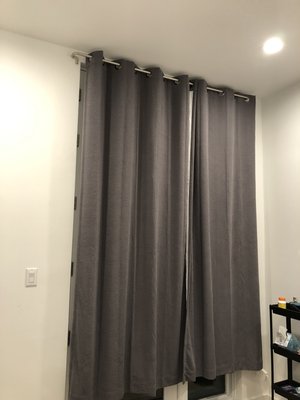 Curtains Installation