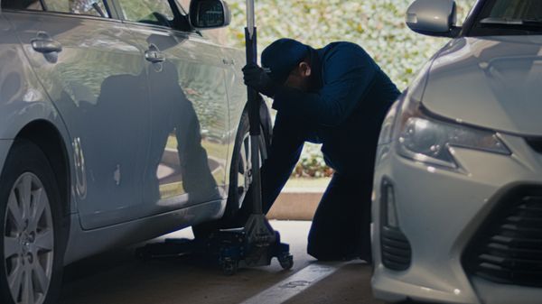 We can work on your vehicle even in tight parking lots.