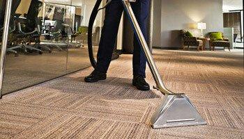 In home wall to wall carpet steam cleaning