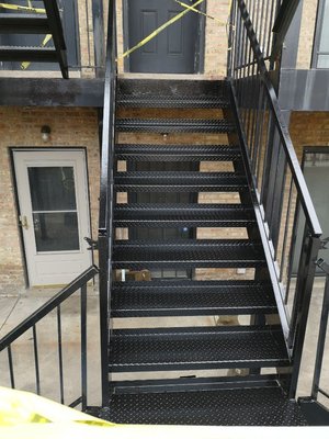 Diamond plate staircase