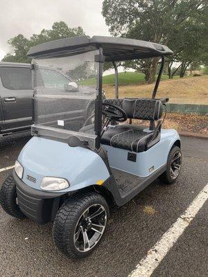 2020 EZGO RXV