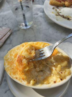 Macaroni and Cheese + Cheese Pull