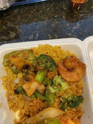 The best Chinese in Raleigh. This is Hunan Shrimp, no green pepper, and it is perfect. Look at the size of the shrimp in a lunch special!