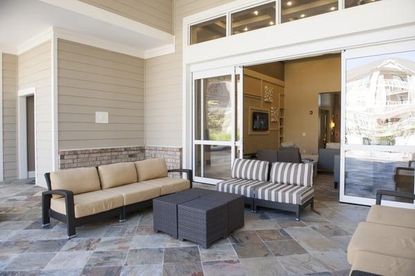 Outside lounge seating makes for great relaxation