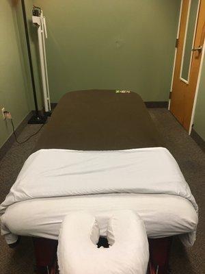 Massage bed