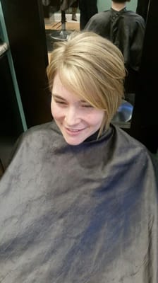 Samantha did this great asymmetric cut with highlights