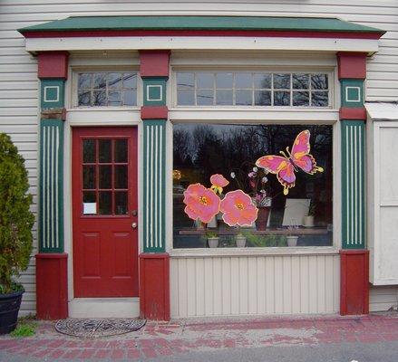 the entrance to my gallery in the springtime