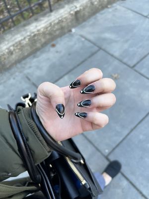 Lynda Nails