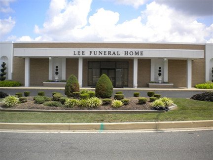 Lee Funeral Home