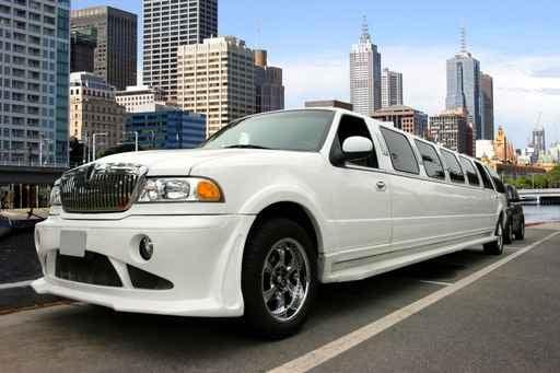 Albuquerque Limo is here to provide you with the cleanest, safest and modern Limo's available in the Duke City!