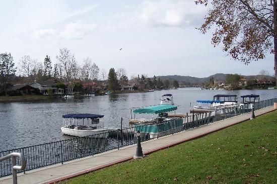 The lake
Westlake Village