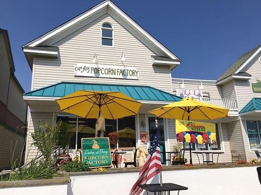 Best Popcorn in Cape May ! 7 Gurney Street & the beach across from convention center !