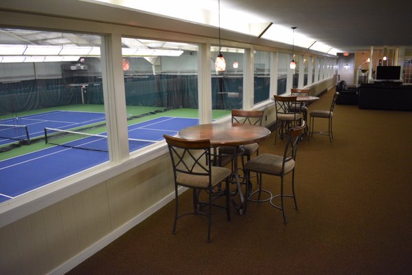 Vista Indoor Tennis