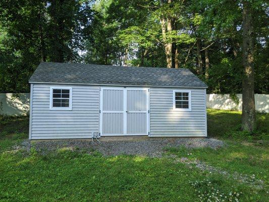 Shed before oak.