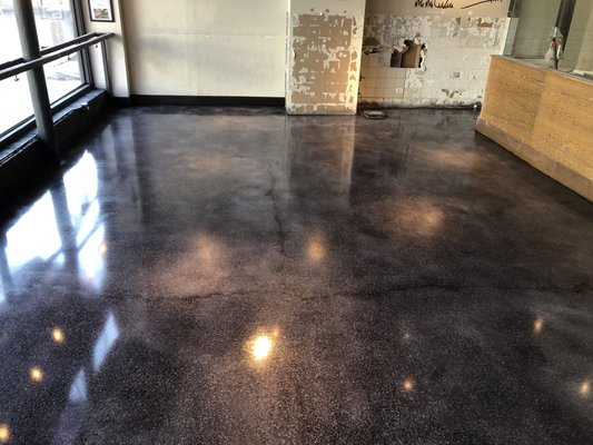 Polished concrete in black dye