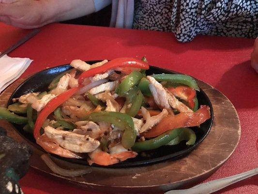 Chicken fajitas, lots of veggies!