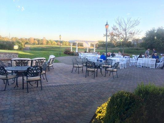 Perfect setting for an evening dinner after a round of golf!