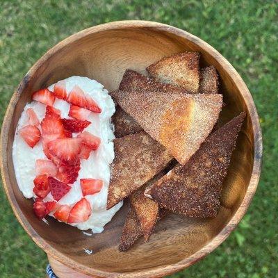 Cheesecake Churro Nachos with strawberry garnish