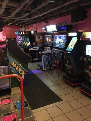 Old school video games, pool, and air hockey.