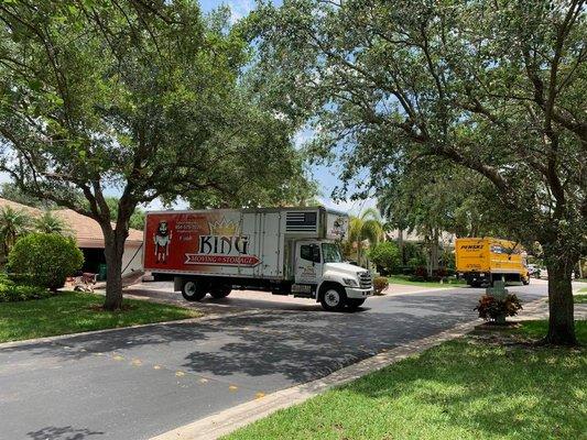 King Moving & Storage is a licensed and insured full service moving and storage company.