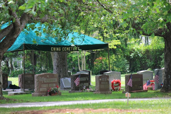 Ewing Cemetery & Crematory