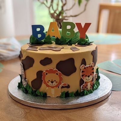 Safari themed baby shower cake