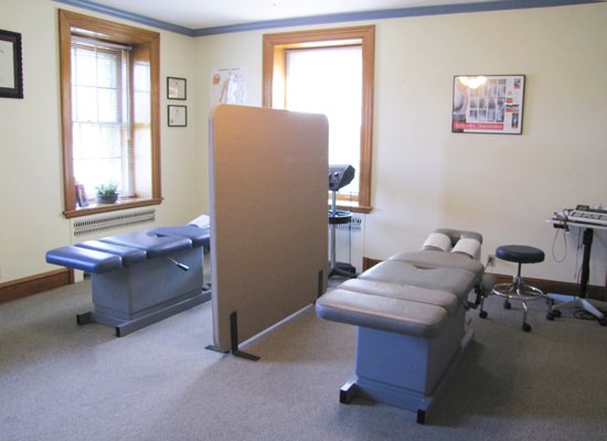 Chiropractic Treatment Room at 498 E. Bellevue Ave. — 2019