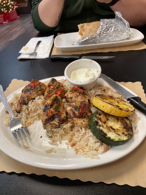 Chicken kabob platter