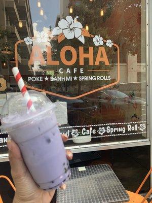 Boba taro milk tea