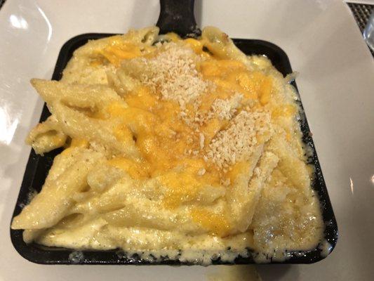 mac & cheese (but with penne pasta)