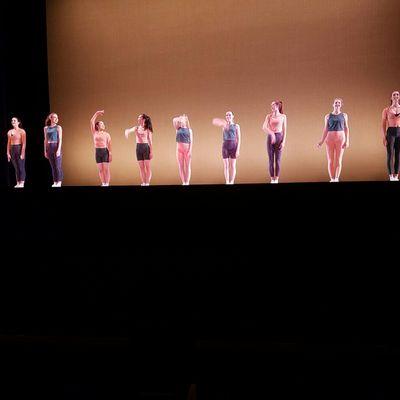 Avant dancers on stage, Moody Performance Hall, Dallas.