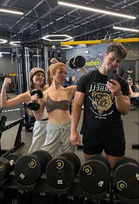 "Influencers ruining our gym with their tripod setups. And, this group specifically smells pretty bad when you walk by them."