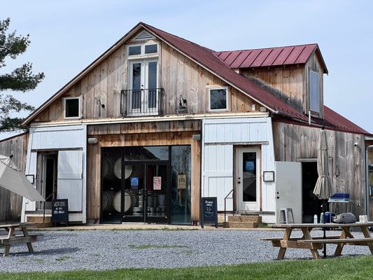 Wheatland Spring Farm + Brewery