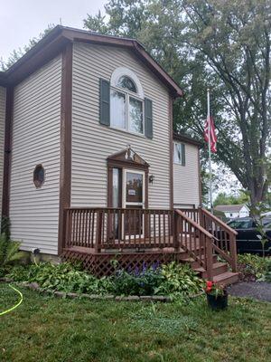 Front Entrance to Kind Massage, LLC