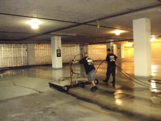 Pressure Washing Unlimited specialize in cleaning large parking garages.