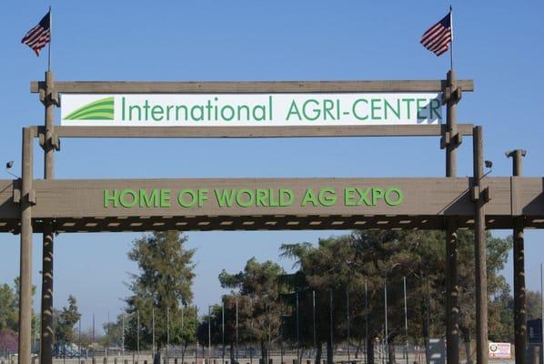 Let us make all your Ag-Expo advertising merchandise. Why waste time and money shipping your items across the country when we...