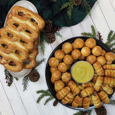 Mini cheesesteak and mini hot dog party tray