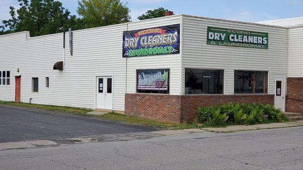 Econ-O-Dry Cleaners & Laundromat