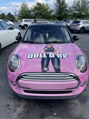 Doll'd Up Atl is mobile. We deliver locally, and offer FREE shipping.