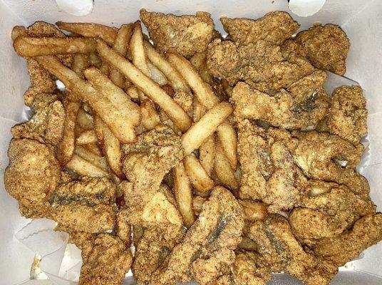 Catfish nuggets with fries