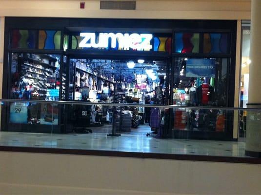 Zumiez