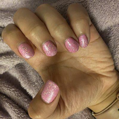 Gel polish manicure (dim room light)